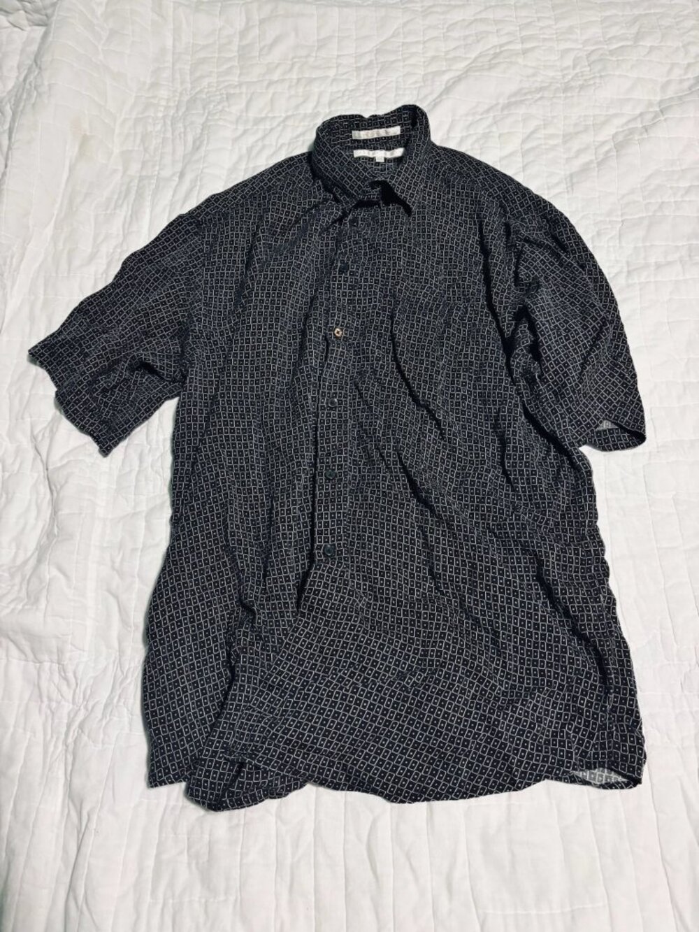 Perry Ellis Mens Black Geometric Pattern Button-Up Shirt XL Rayon Short Sleeve